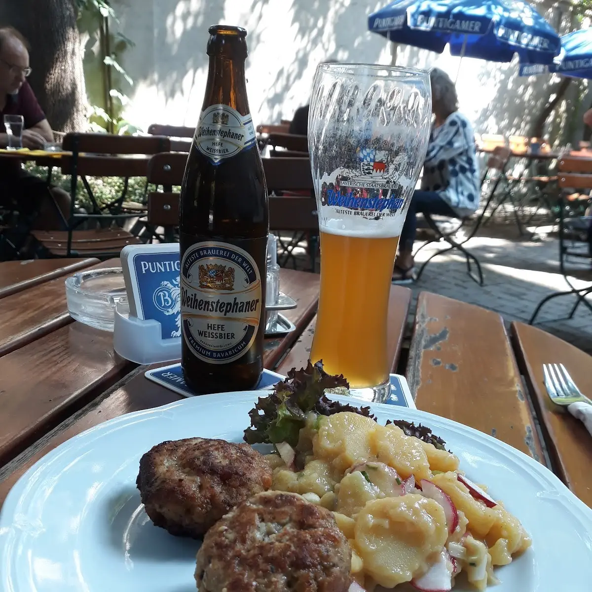Faschierte Laibchen Mit Kartoffelsalat
