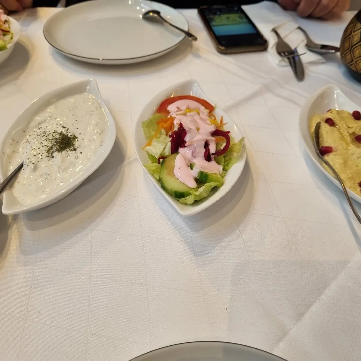 کشک و بادمجان میرزاقاسمی ماست و خیار