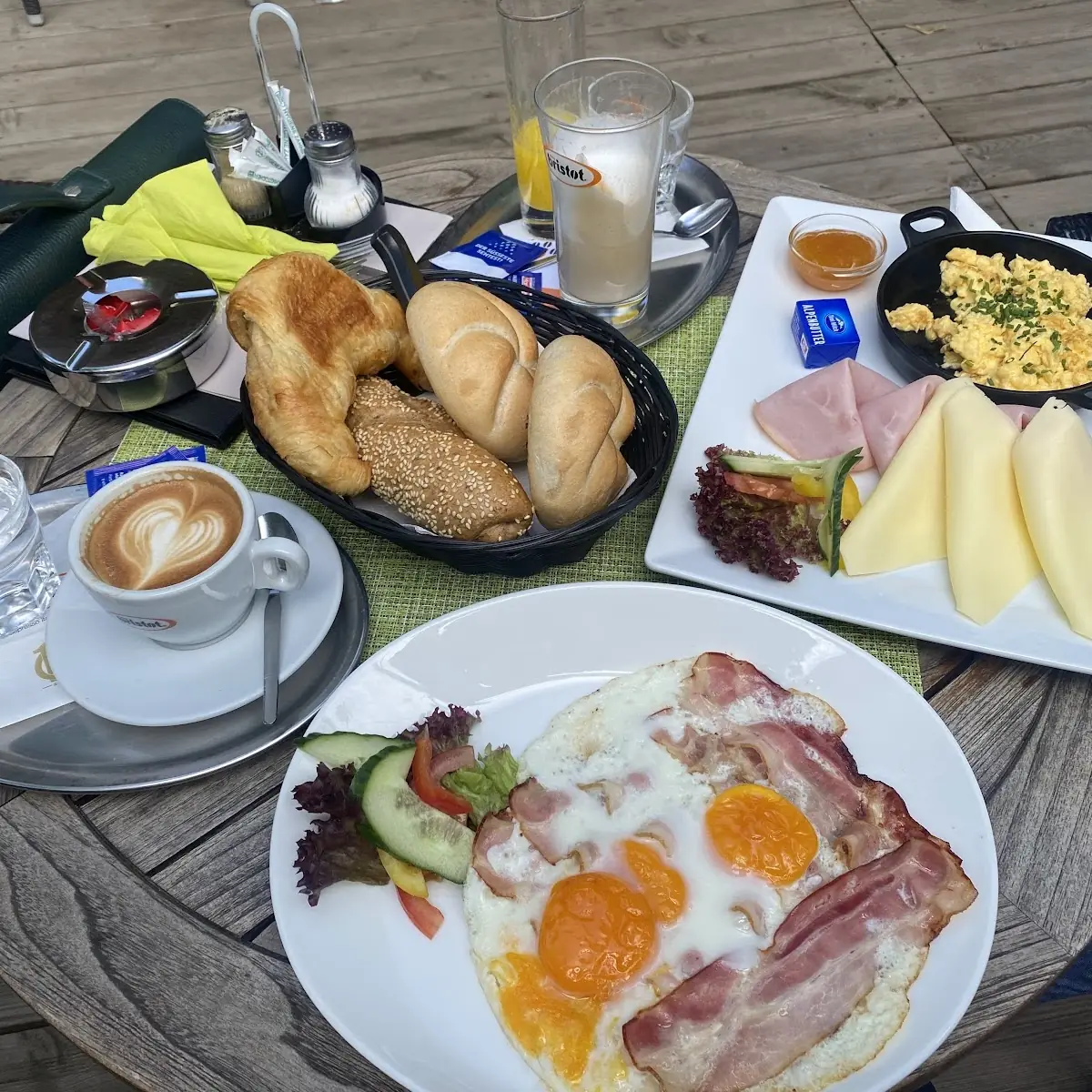 Café Am Platz Frühstück