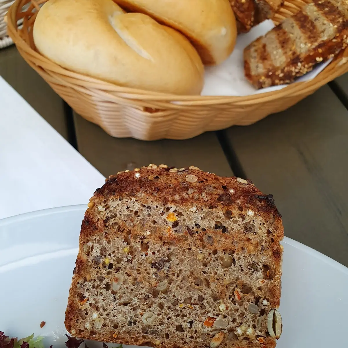 Getoastetes Vollkornbrot