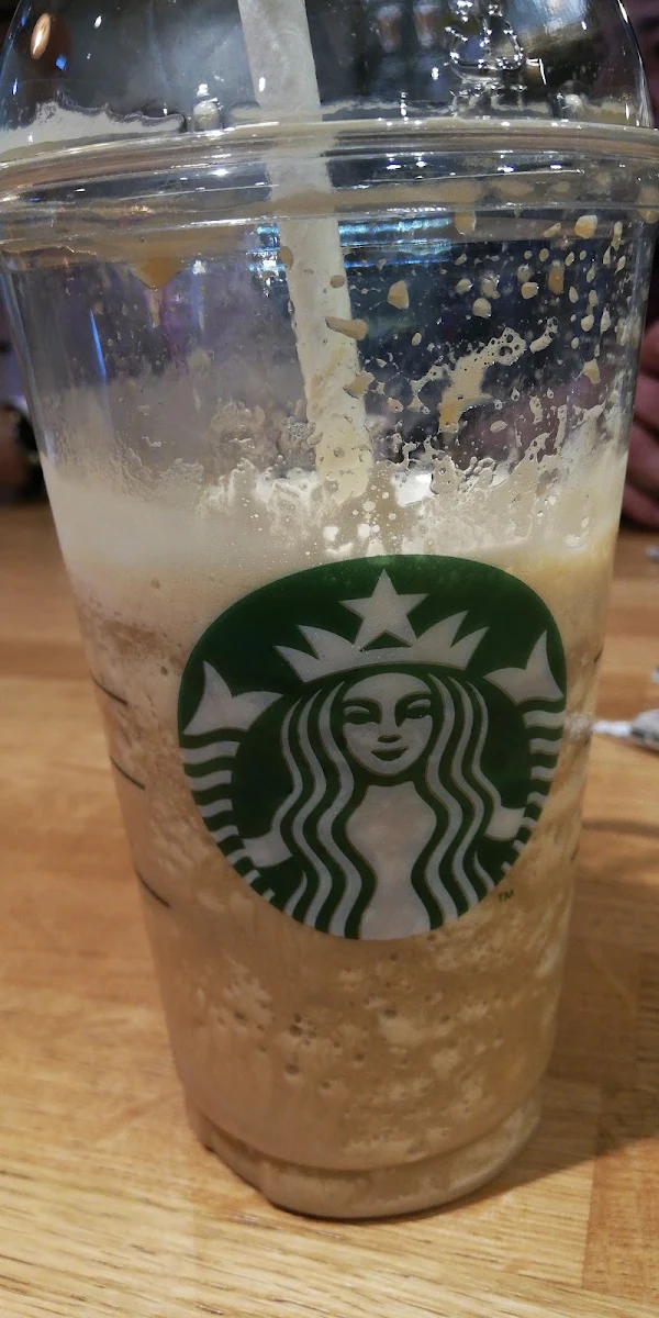 Iced Caramel Macchiato
