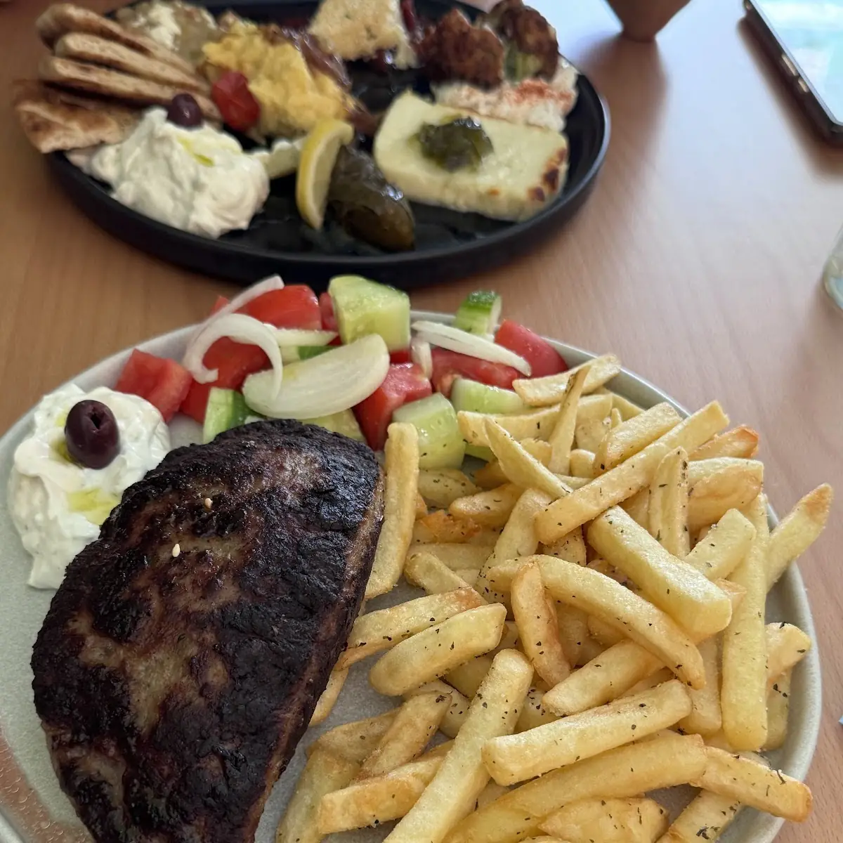 Bifteki Gefüllt