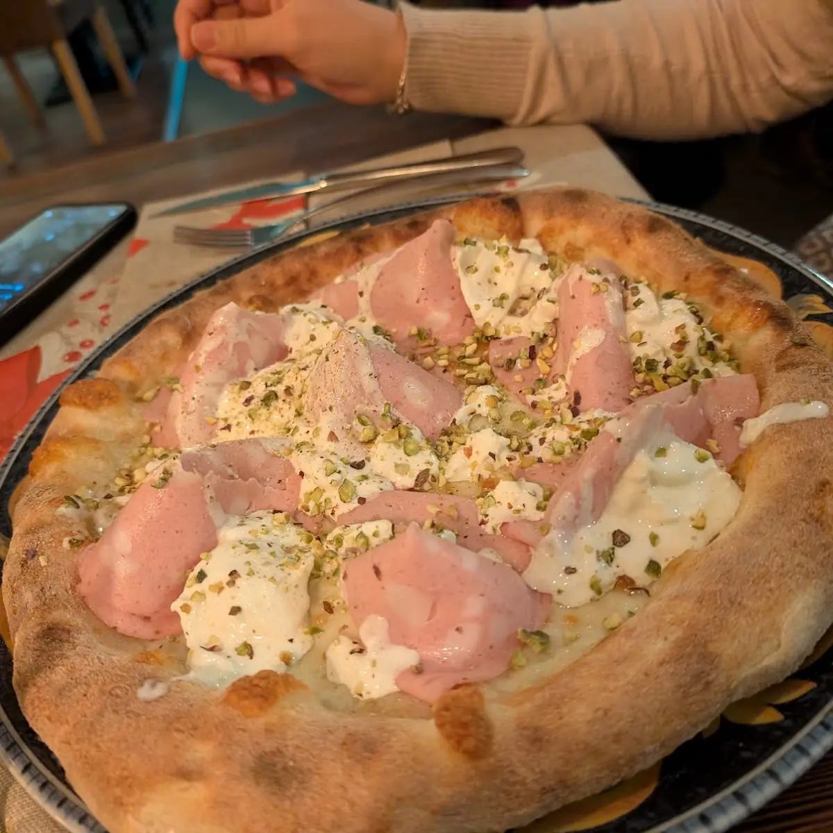 Pizza Mortadella E Bufala