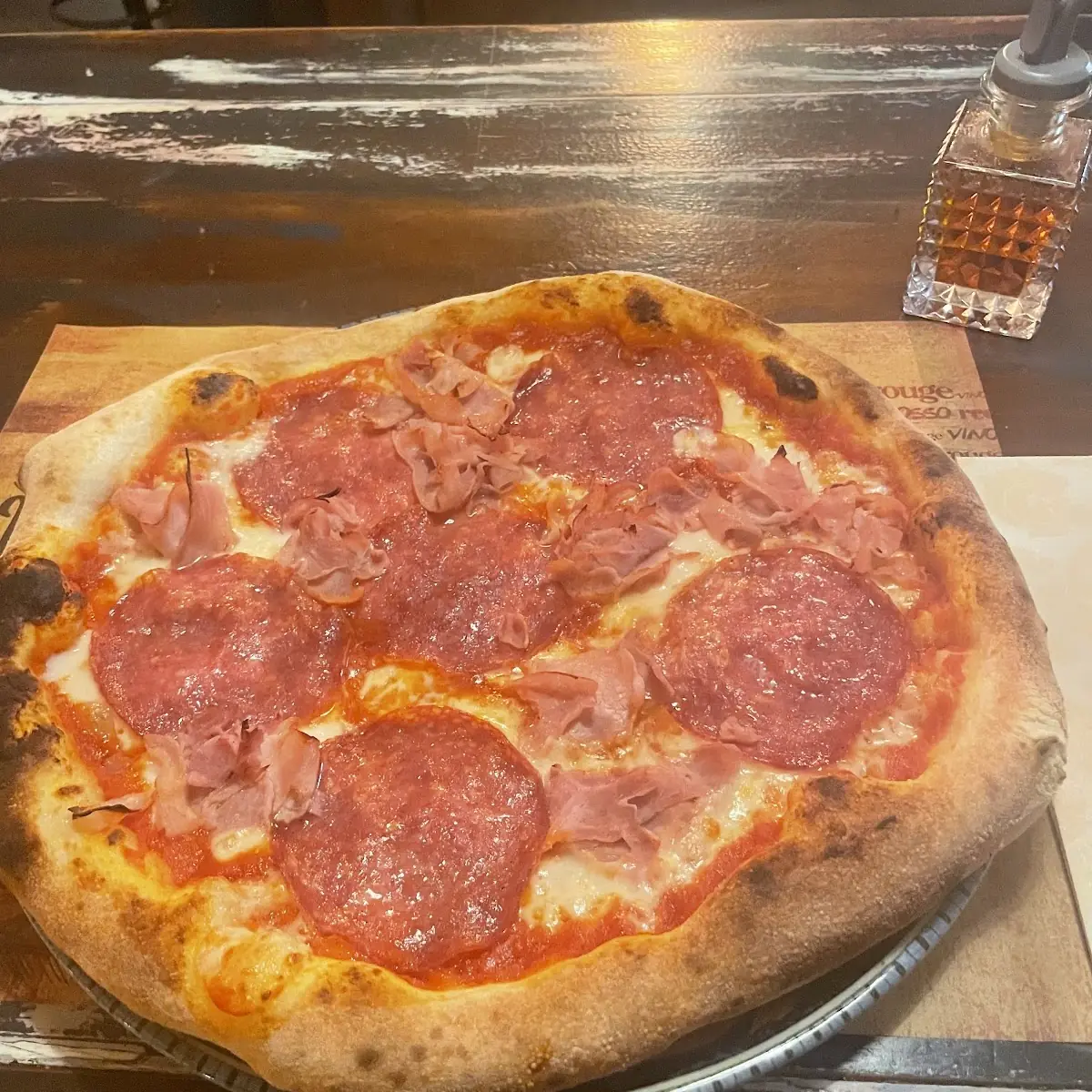 Pizza Prosciutto E Salame