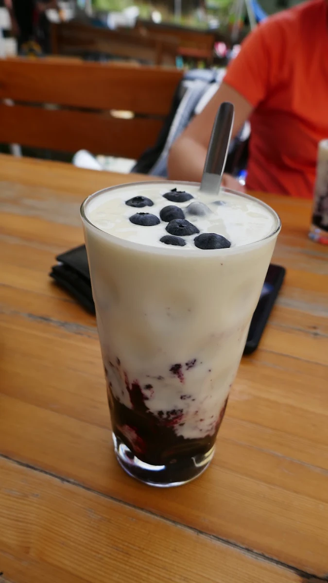 Blaubeerbuttermilch