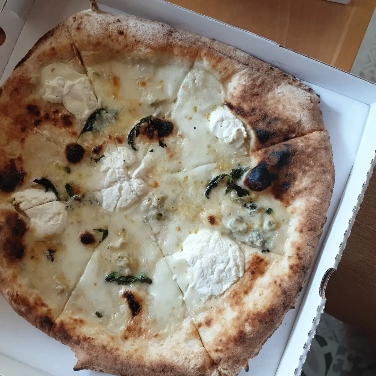 Pizza Quattro Formaggi
