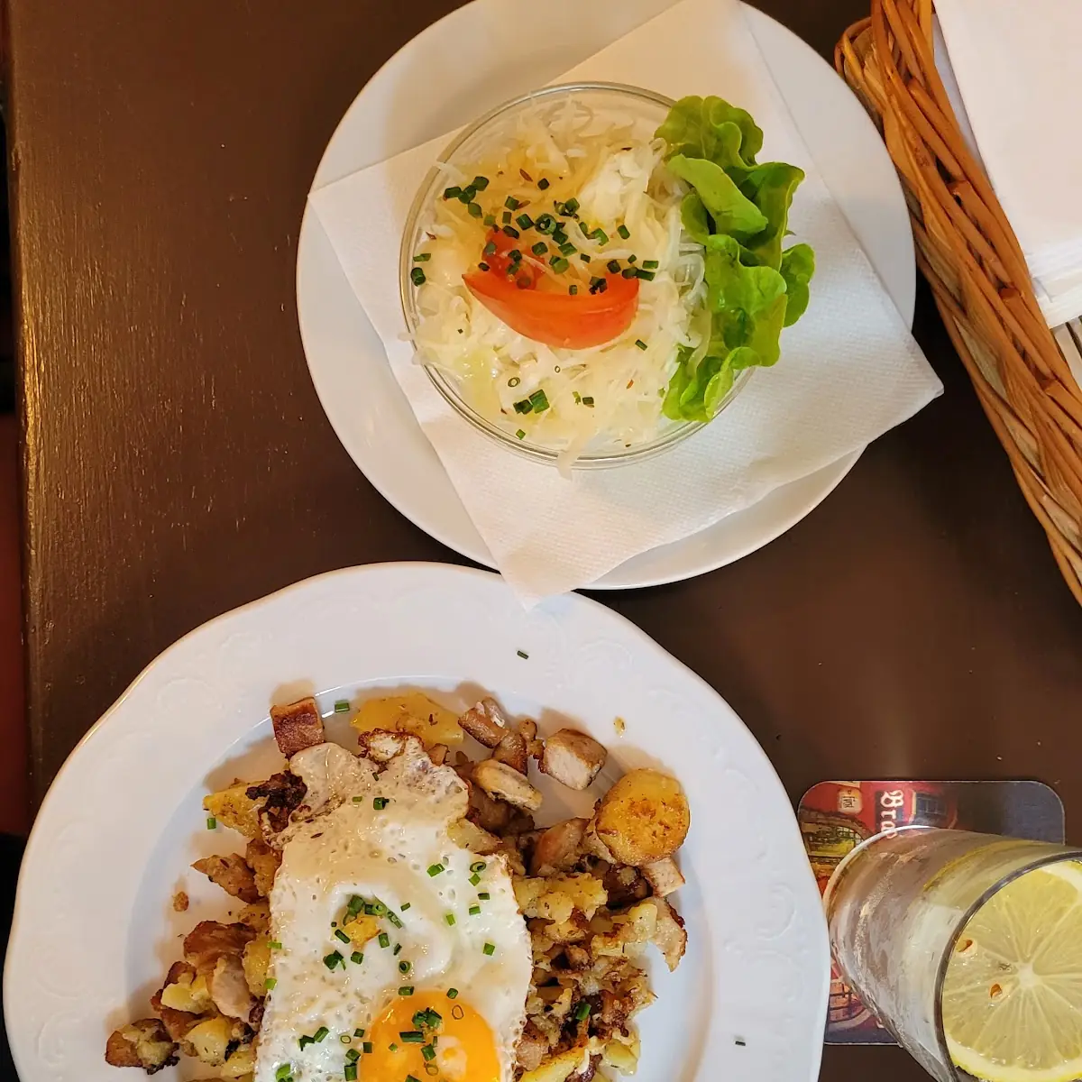 Bratkartoffeln Mit Spiegelei
