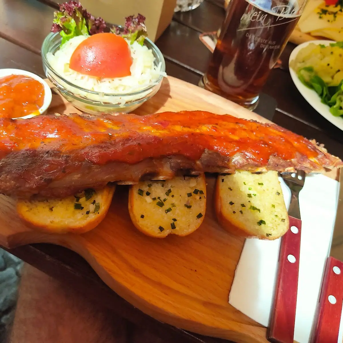 Costine Di Maiale In Salsa BBQ