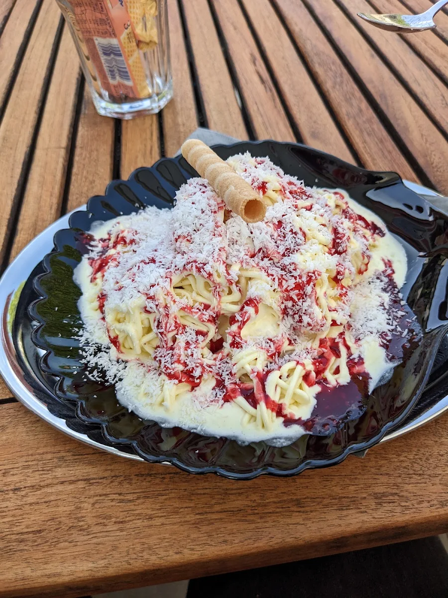 Ice Cream Spaghetti