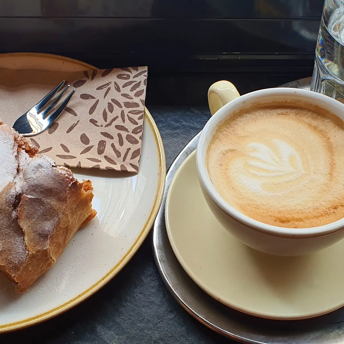 Apple Strudel Melange