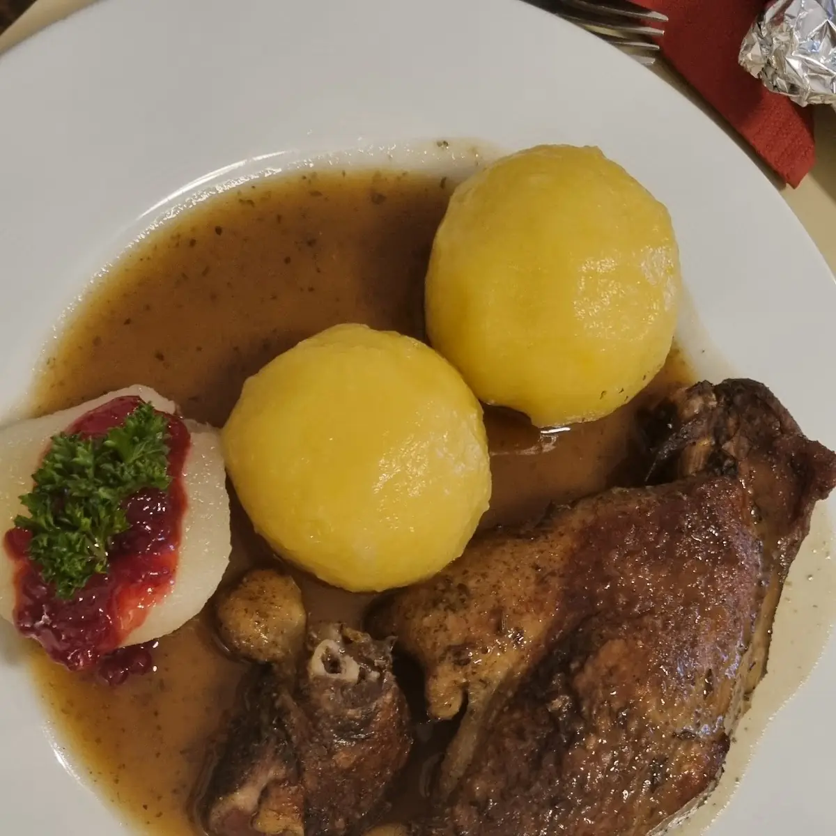 Gansl Mit Waldviertlerknödel