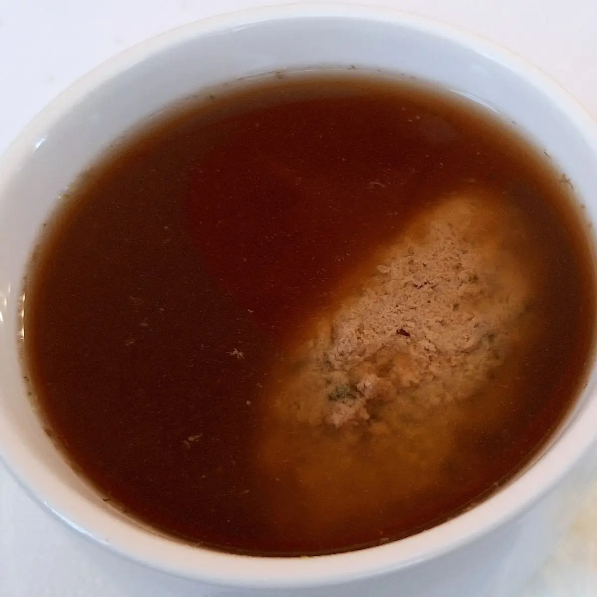 Leberknôdelsuppe