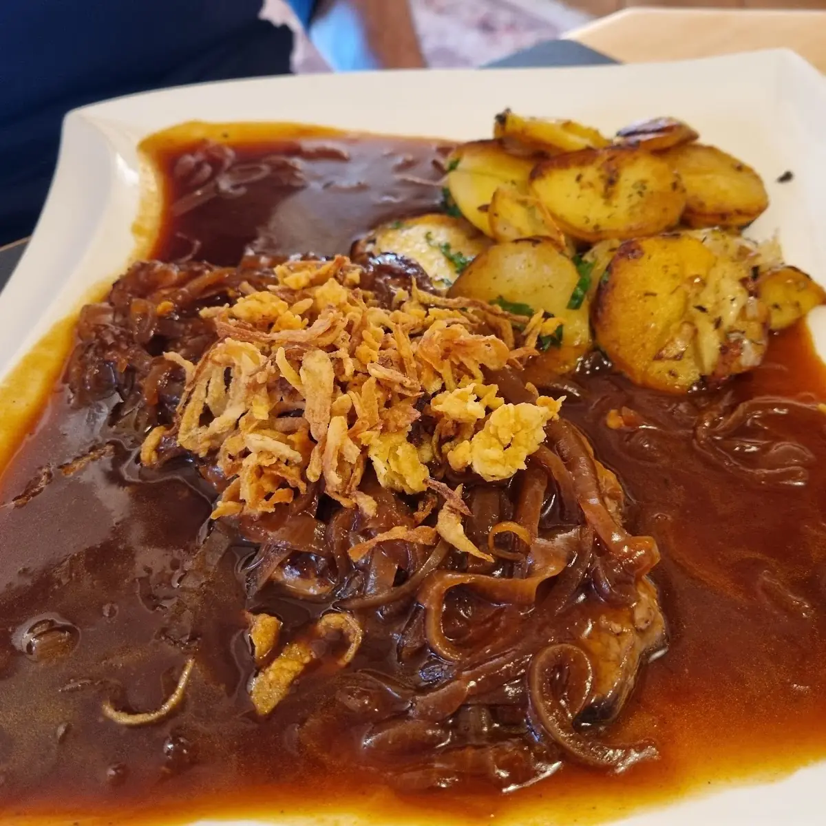 Zwiebelrostbraten
