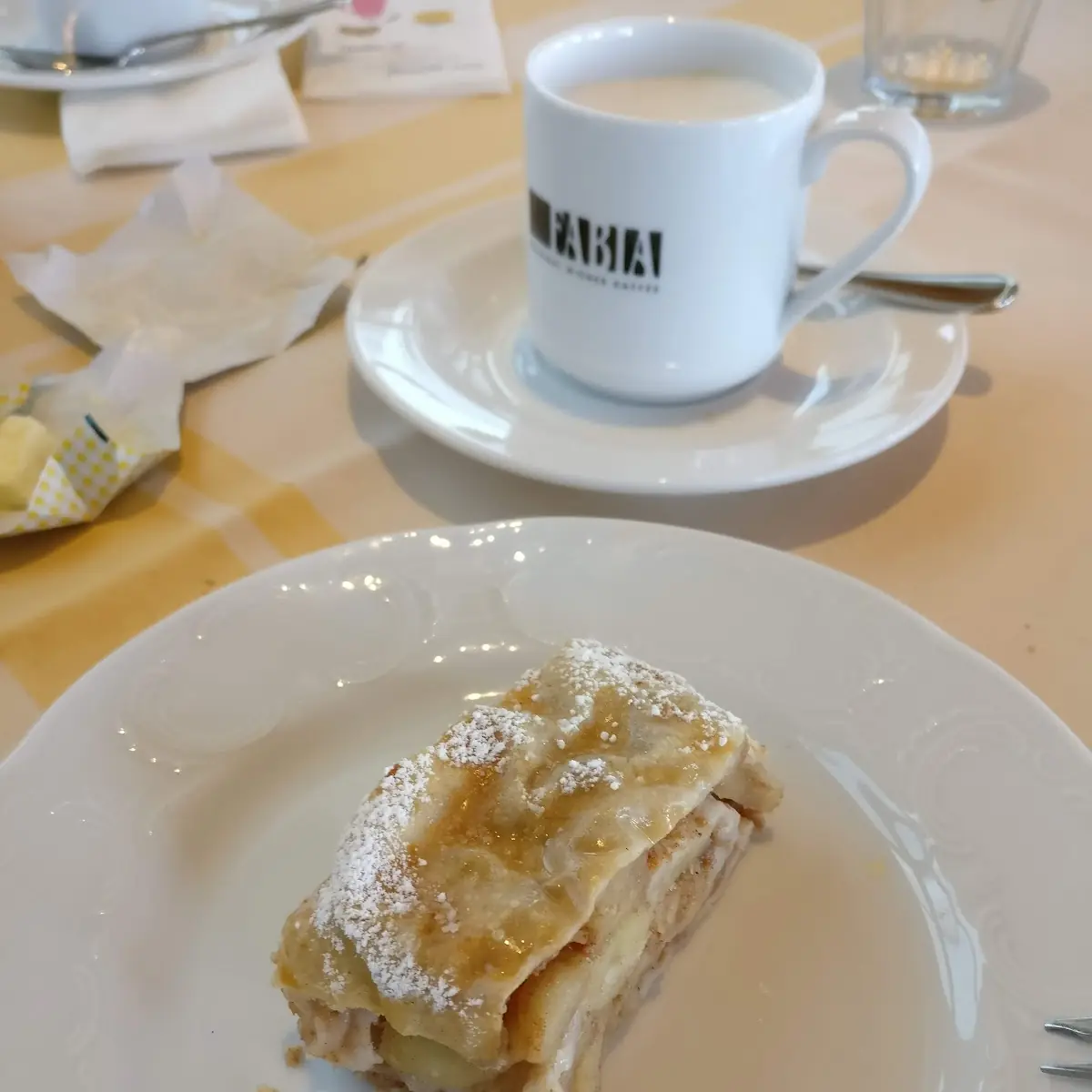 Apfelstrudel