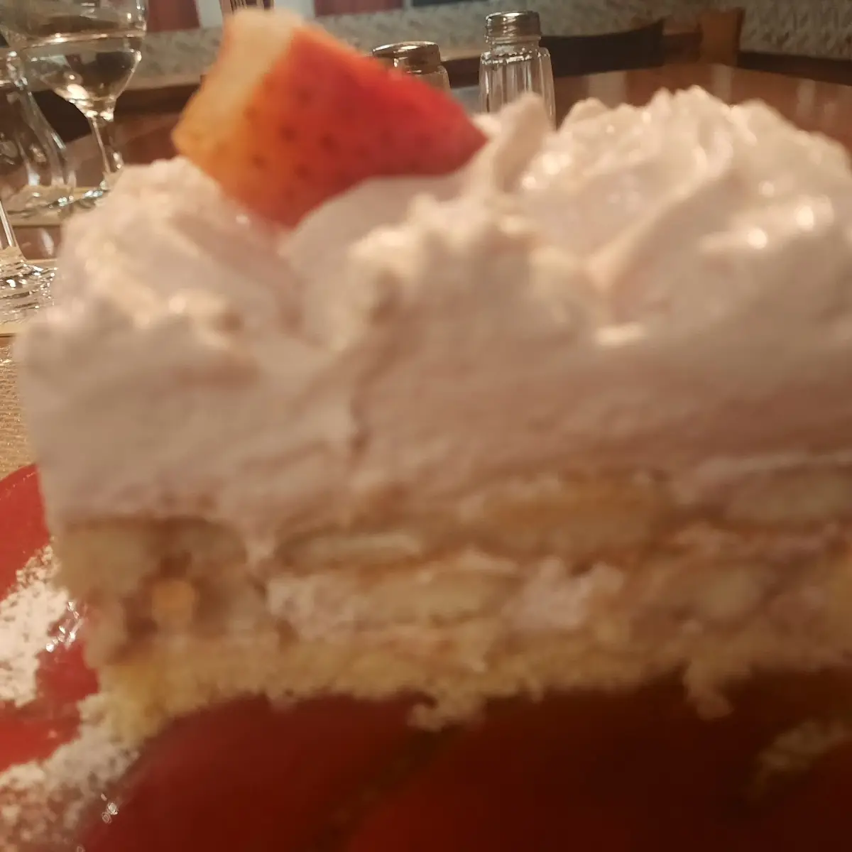 Erdbeertiramisu