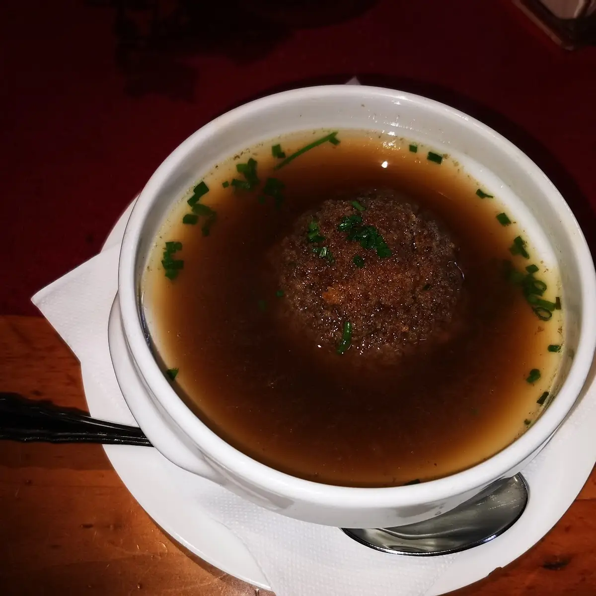 Leberknödelsuppe