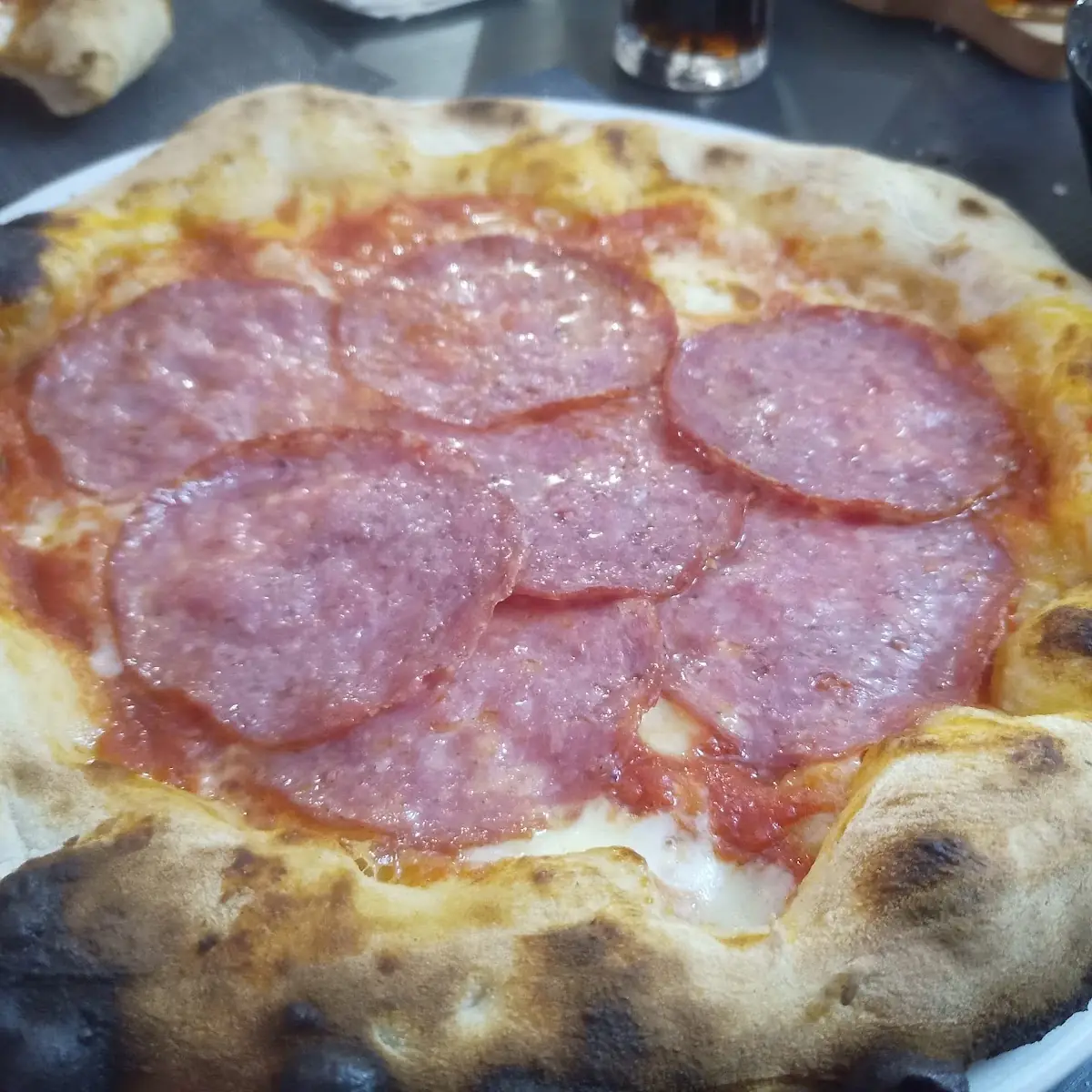 Pizza Salami