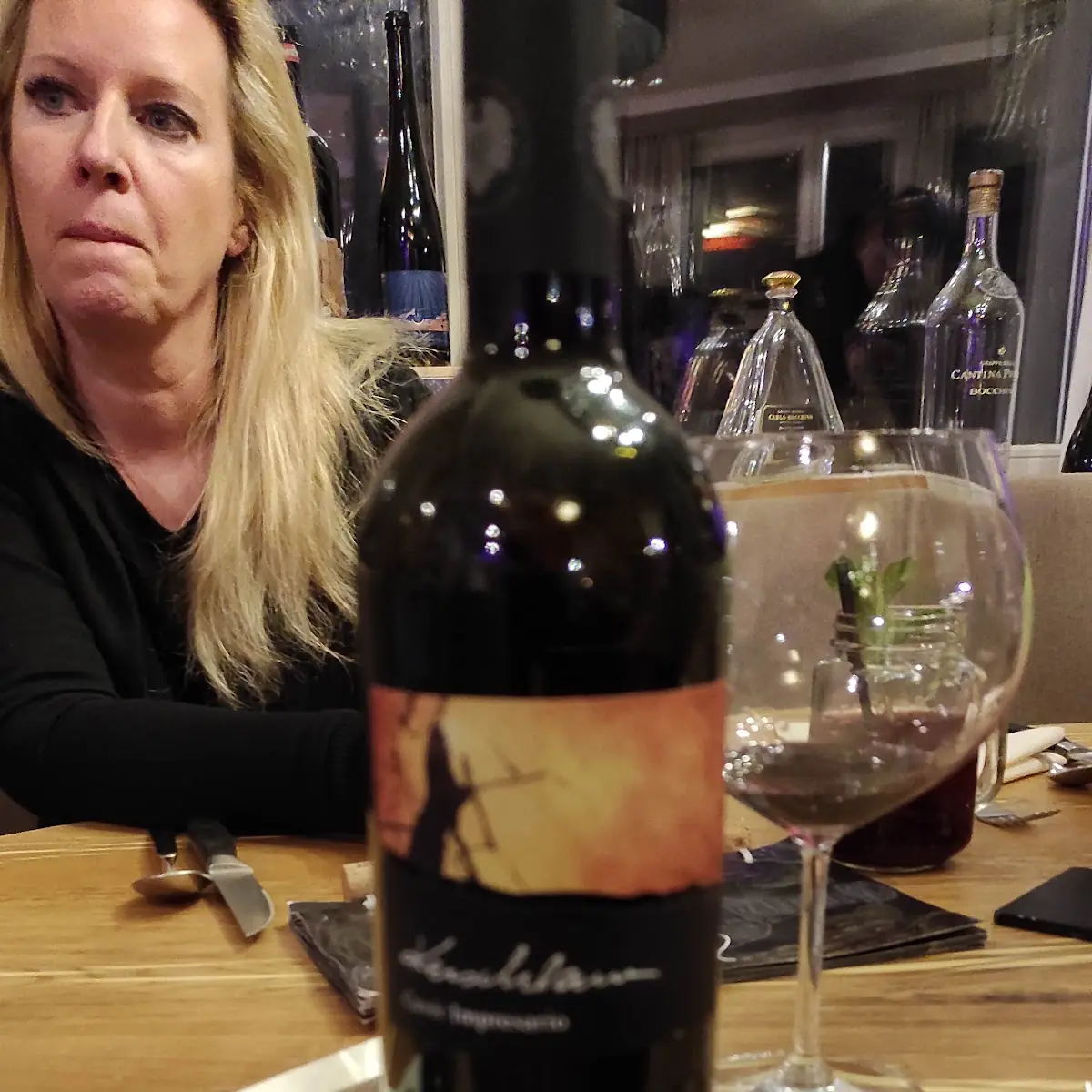 Rotwein Exzellent