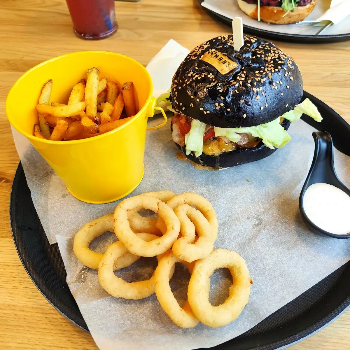 Black Burger