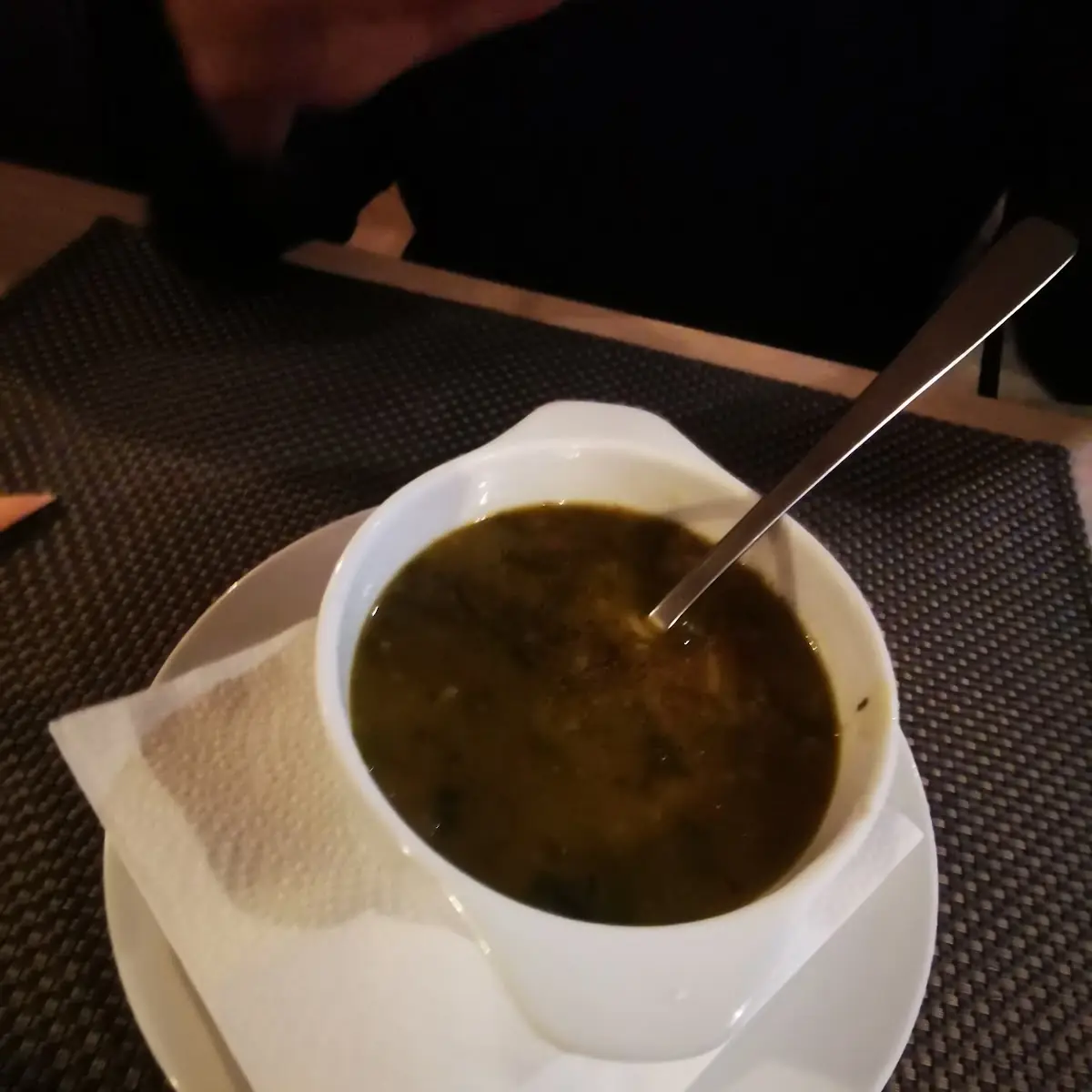 شوربه ايرانيه تبزي