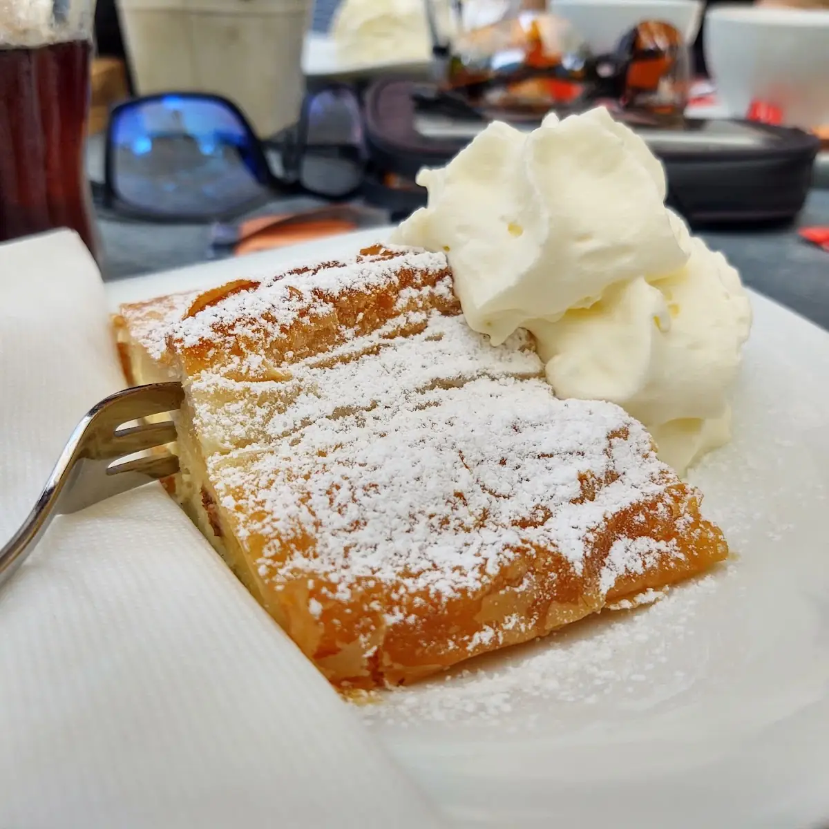 Topfen Strudel