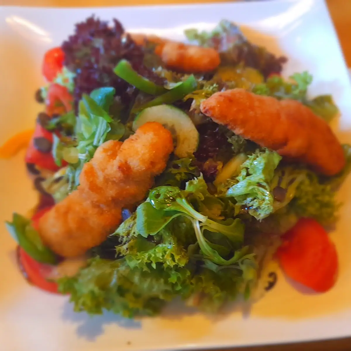 Szenischen Backhendlsalat
