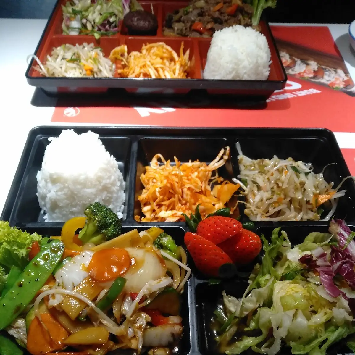Akakiko Bento