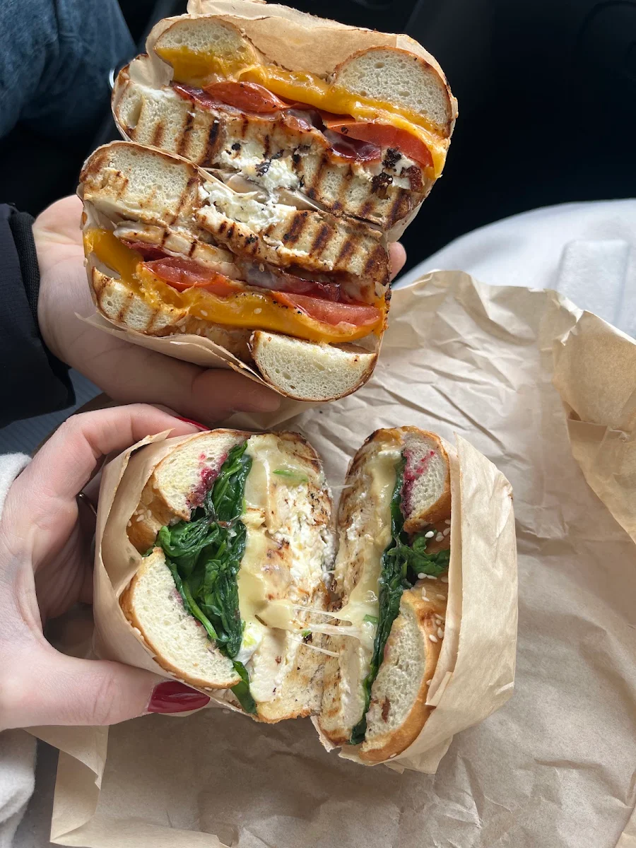 Bagel Chicken BBQ Cheese