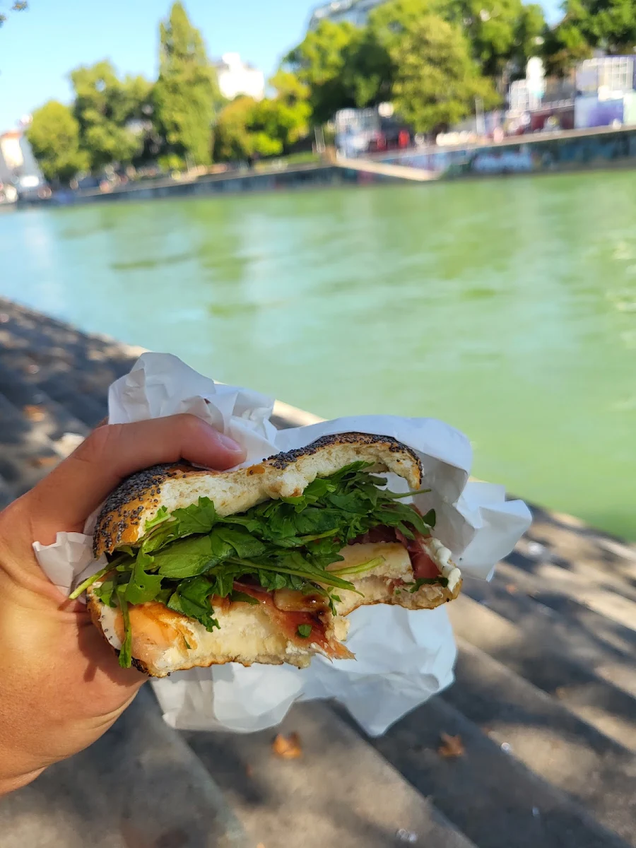 Serrano Bägel