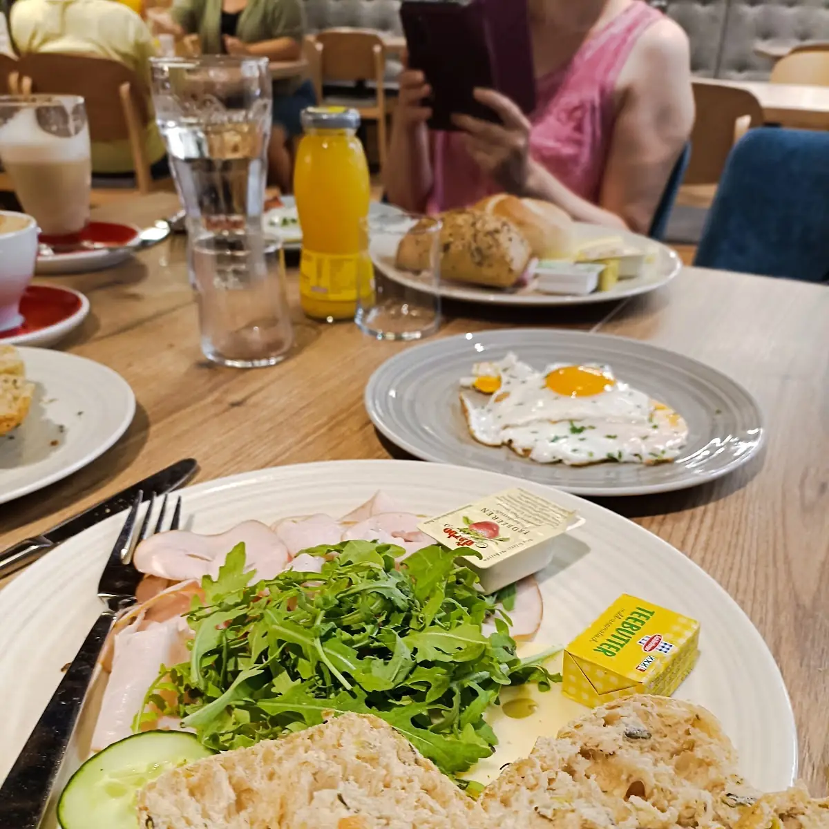 Dir Raten Mit Kraut Und 2 Kartoffelknödel