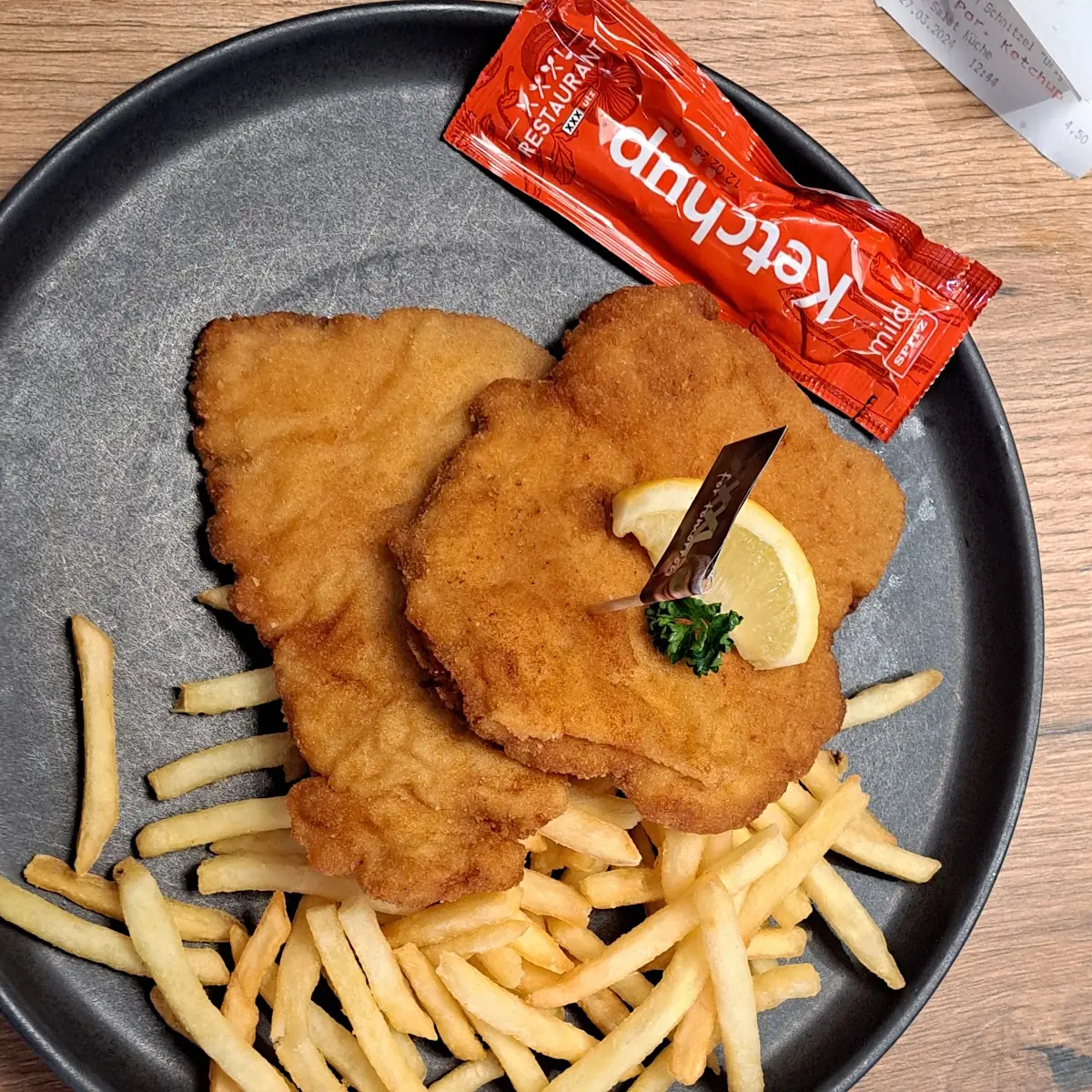 XXXLutz Schnitzel