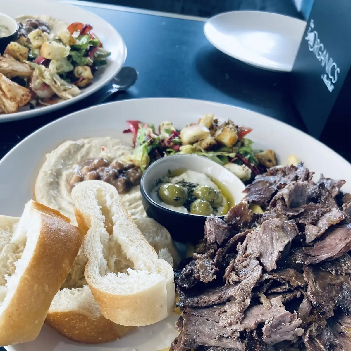 Mezze Plate Mit Beef Shawarma