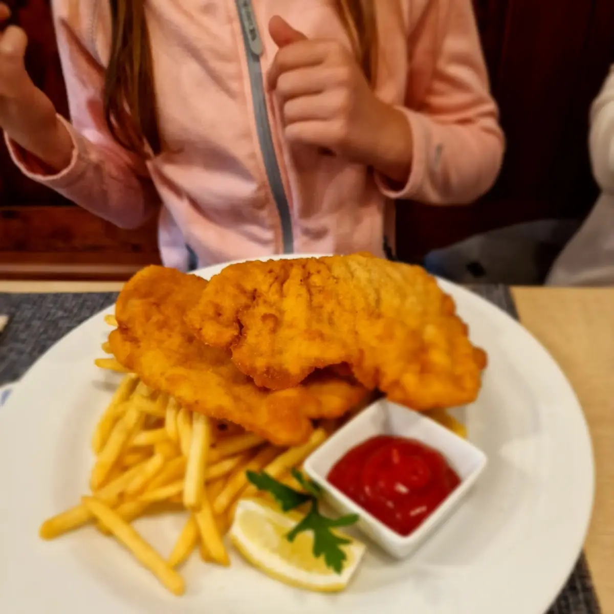 Cordon Bleu Mit Petersilienkartoffeln