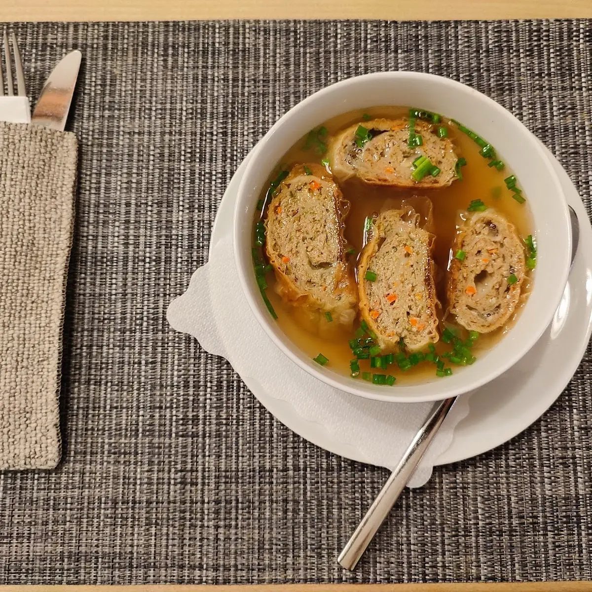Fleischstrudelsuppe