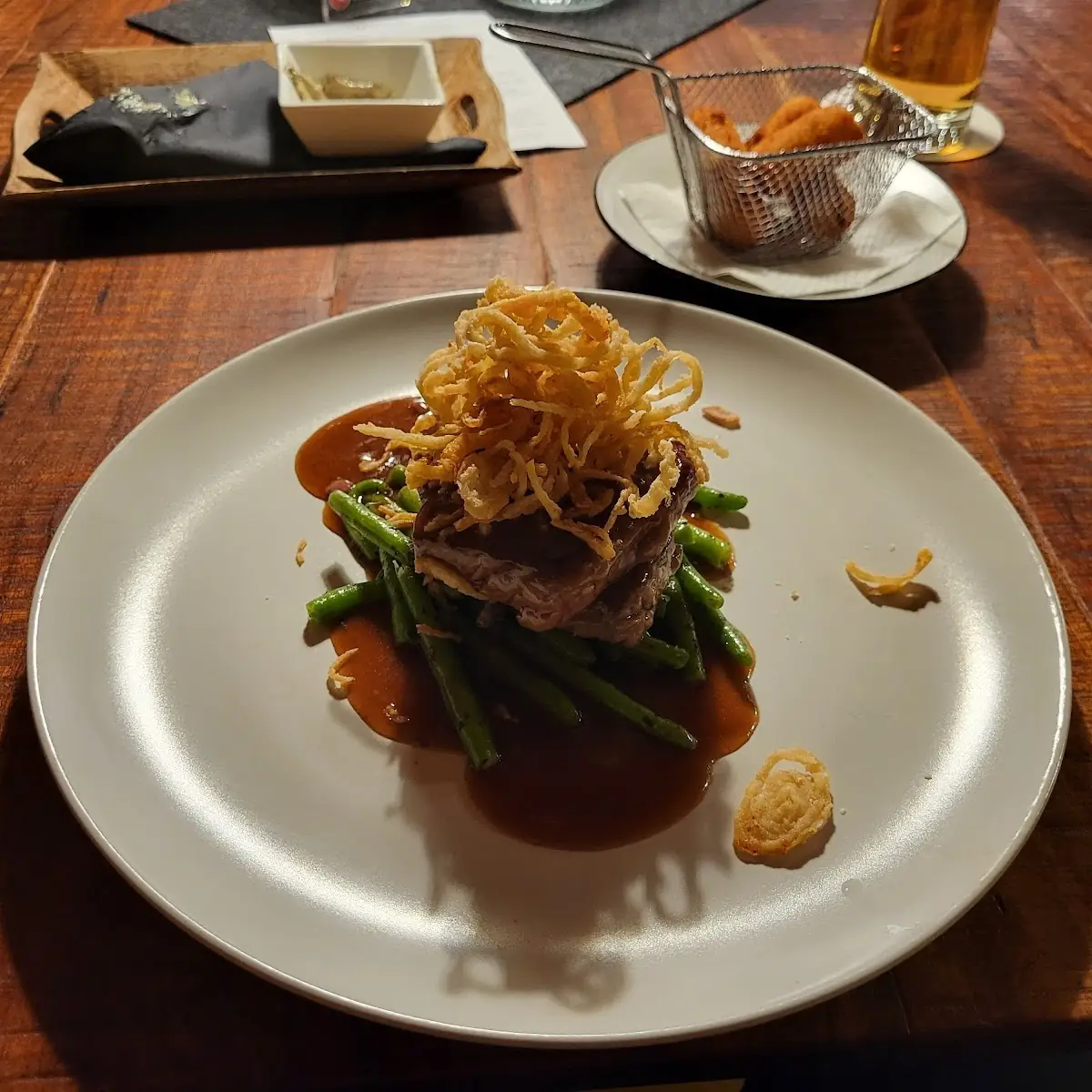 Zwiebelrostbraten, Gasthaus Rössle - Nenzing, Österreich