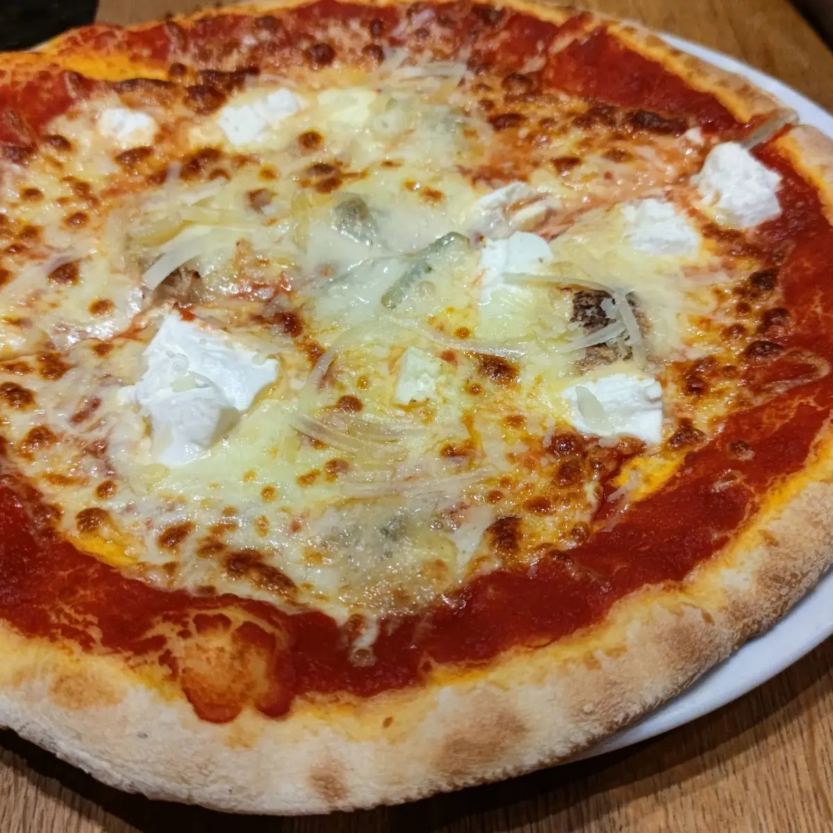Pizza Quattro Formaggi
