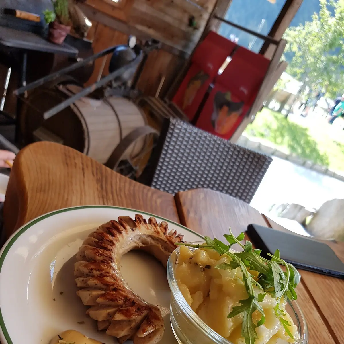 Bratwurst Mit Kartoffelsalat