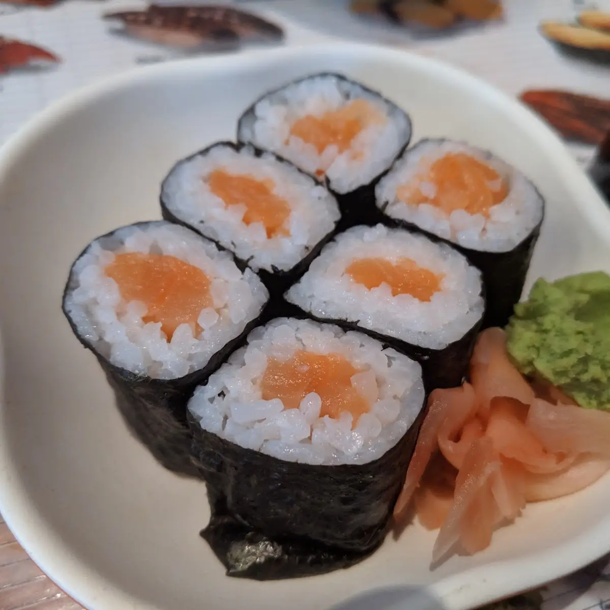 Salmon Maki