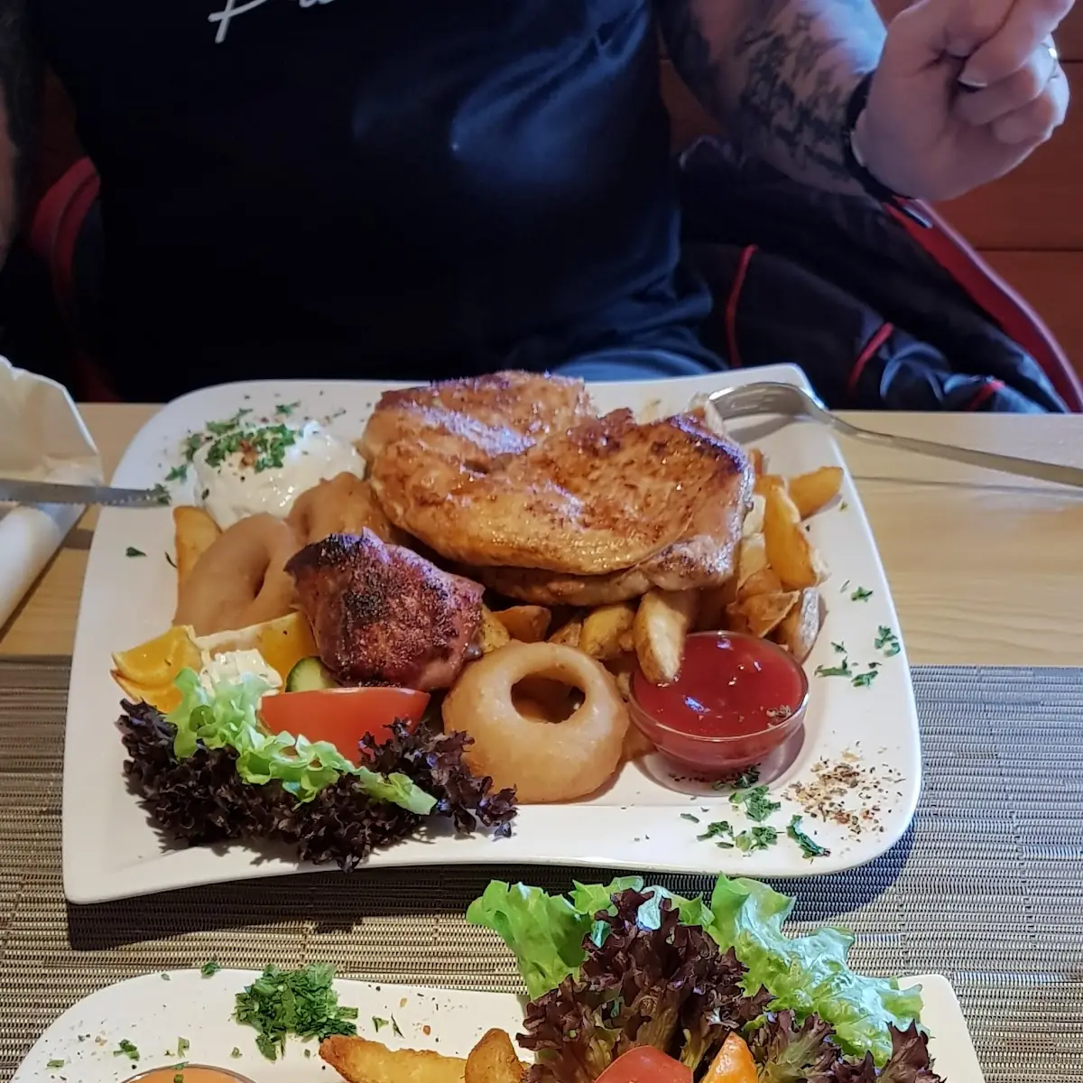 Putensteak Hawai Und Grillteller