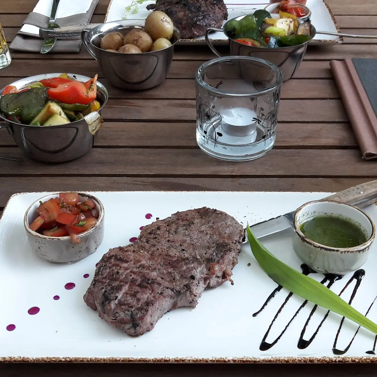 Super Steaks