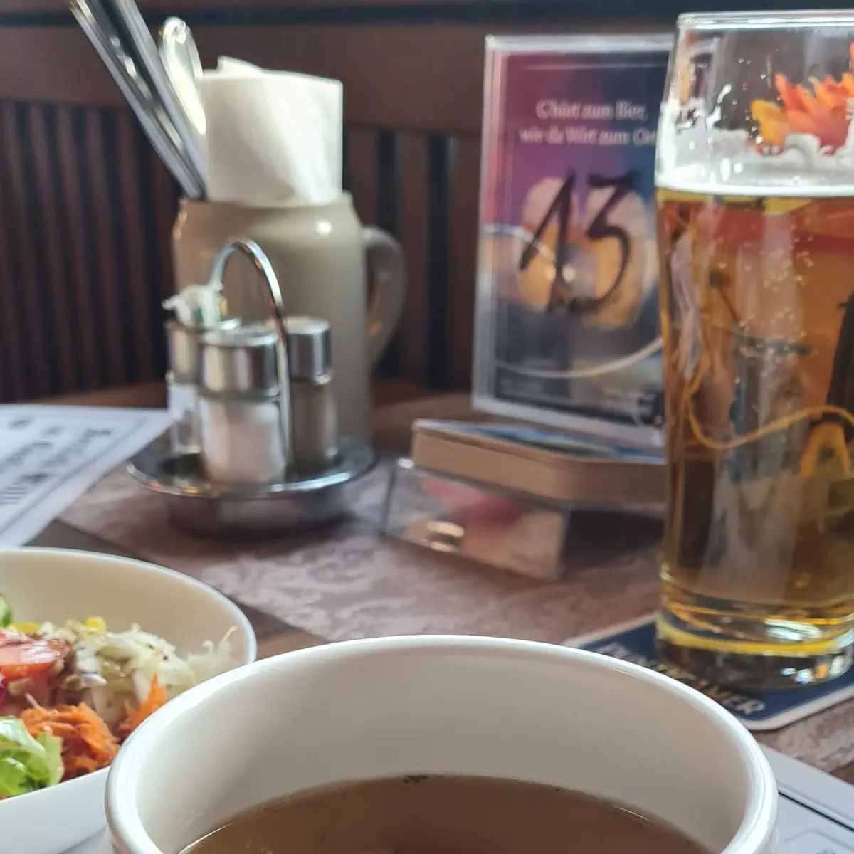 Leberknödelsuppe