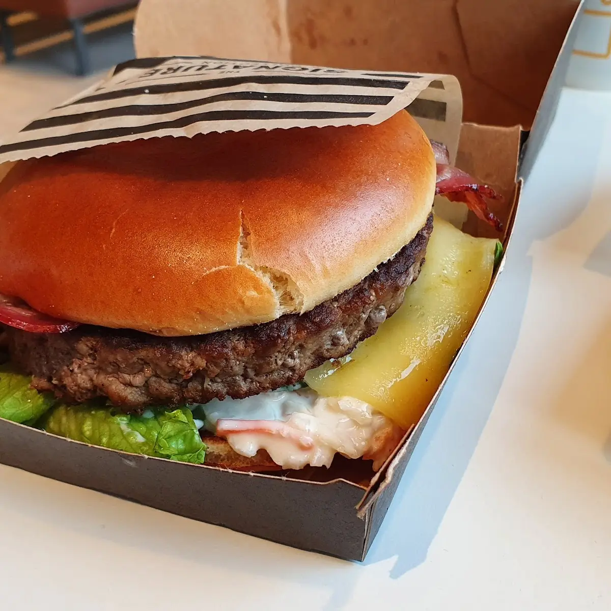 Steakhouse Signature Burger