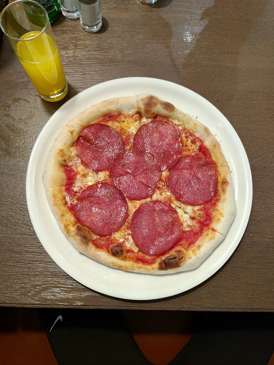 Pizza Salami