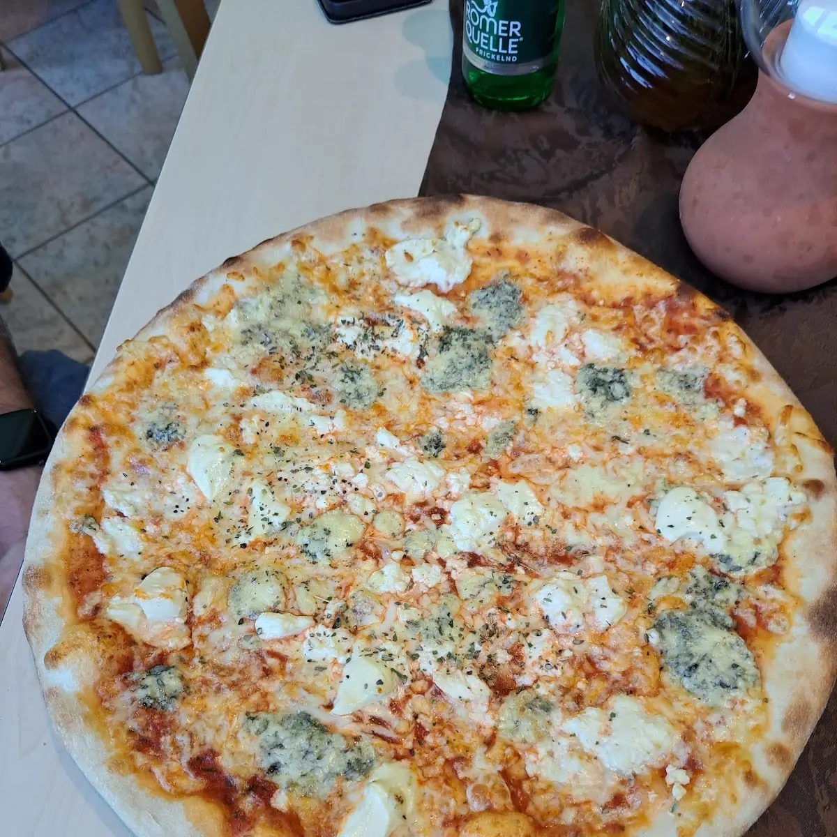 Pizza Vesuvio