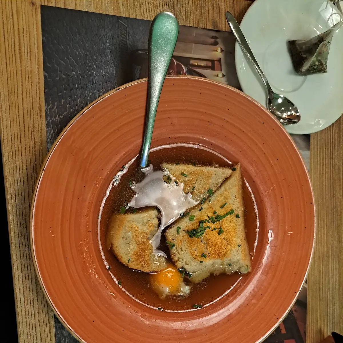 Fleischsuppe