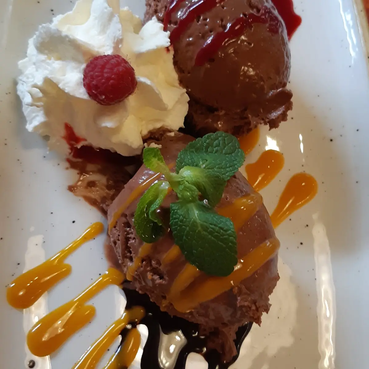 Mousse Au Chocolat