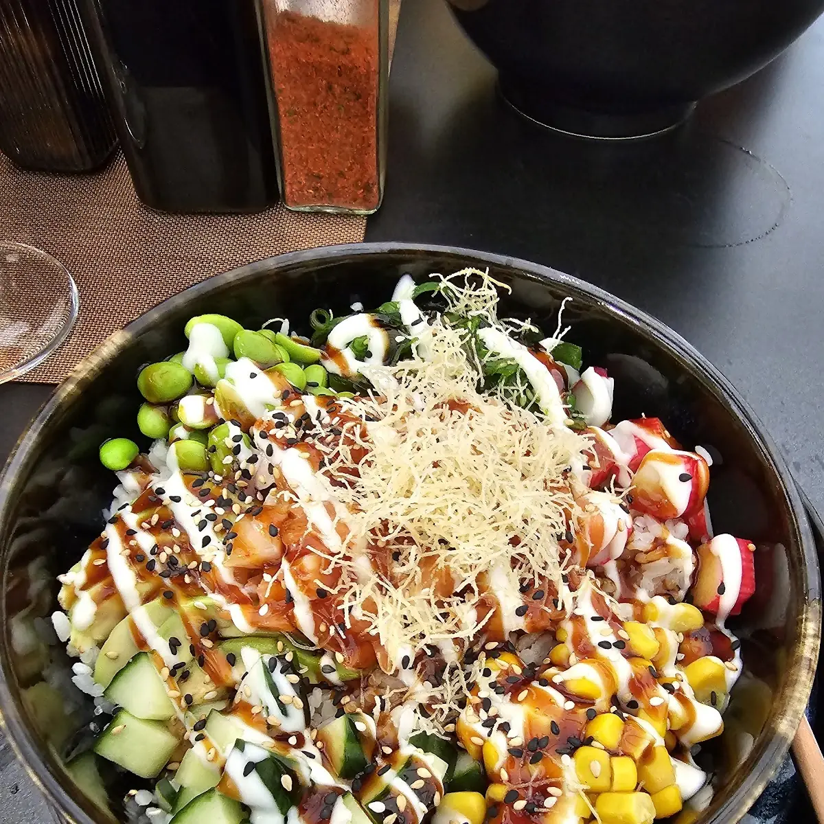 Lachs Poke Bowl