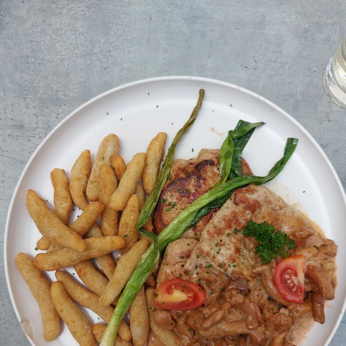 Wienerschnitzel Mit Schupfnudeln