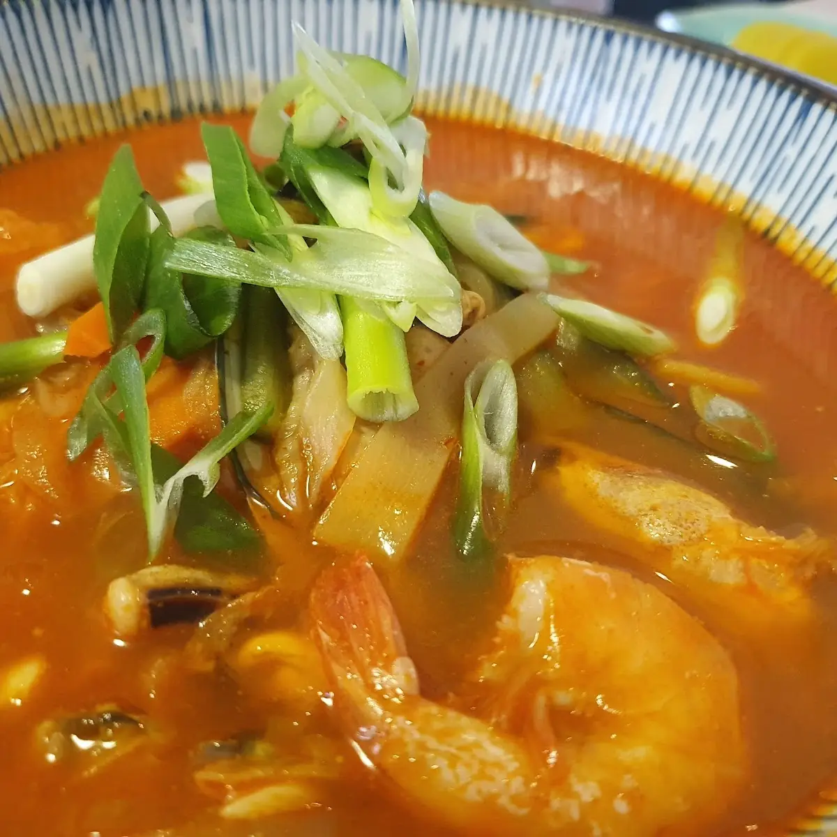Jjampong