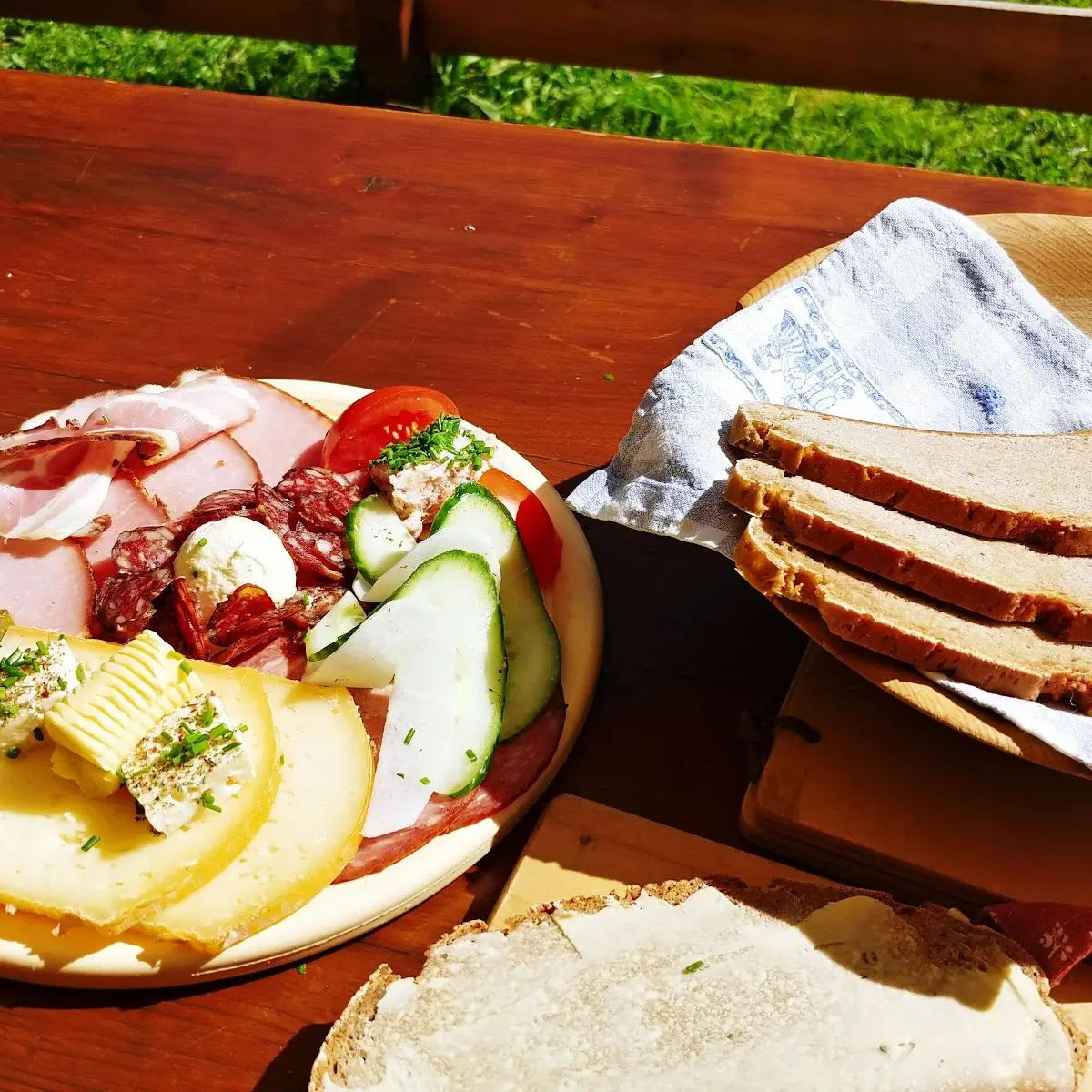 Brotzeitteller Reicht Für 2 Personen Ca 10 Euro